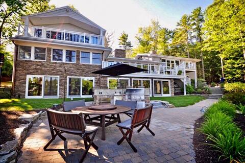 Waterfront Lake Winnipesaukee