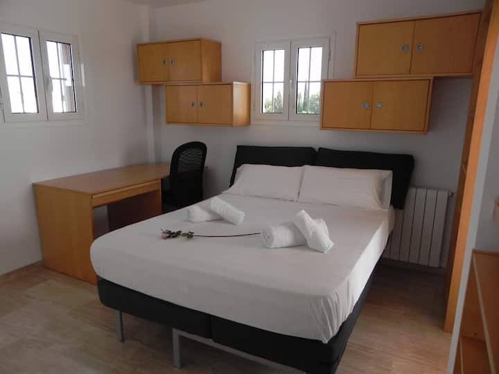 Двойна стая № 4 в таванското помещение на трапезарията