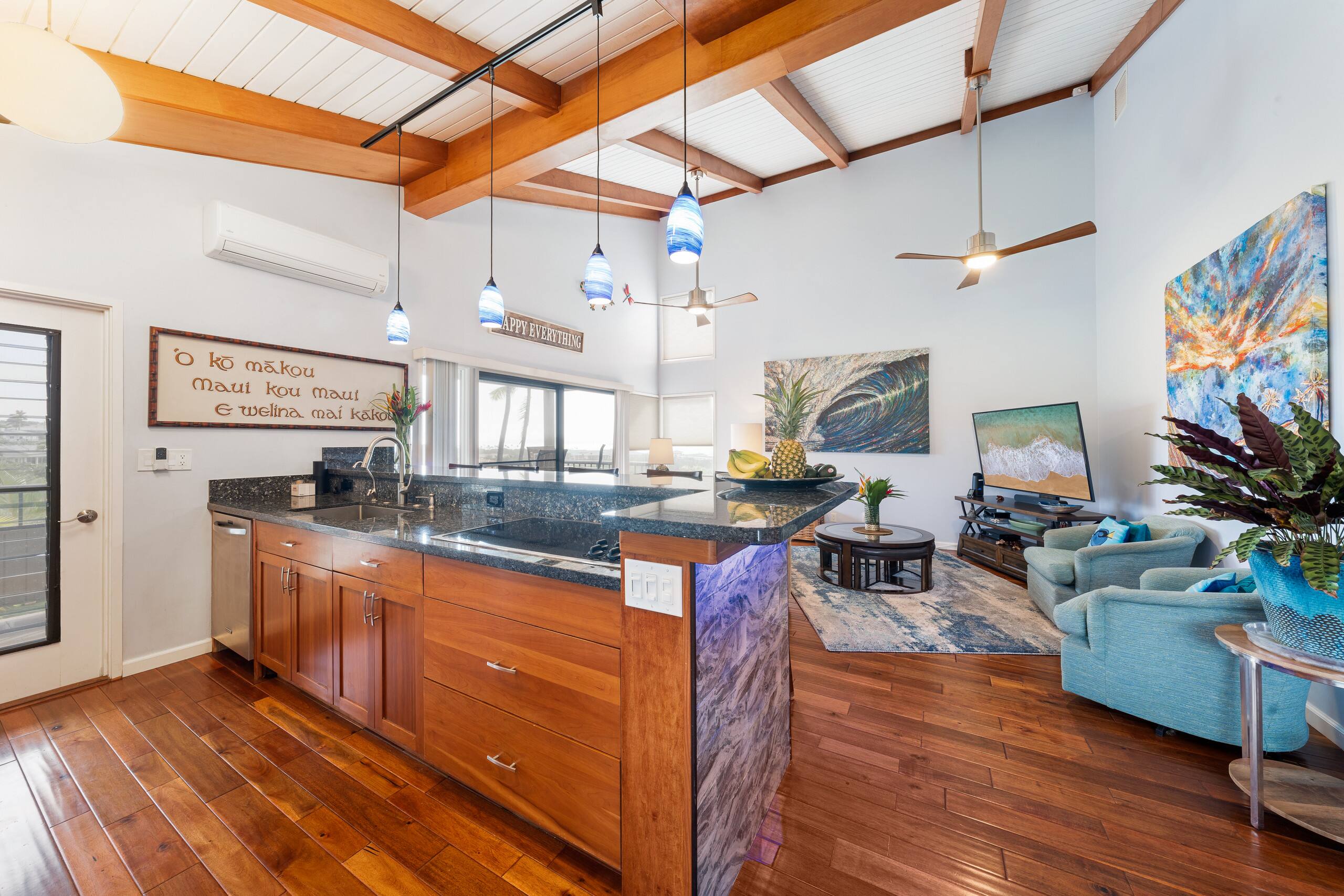 Townhouse in Wailea · ★4.97 · 2 bedrooms · 4 beds · 3 baths - Image 9