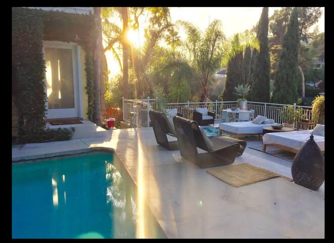 Private 3 Villa Compound ~ Hollywood Hills ~ POOL gallery image 4