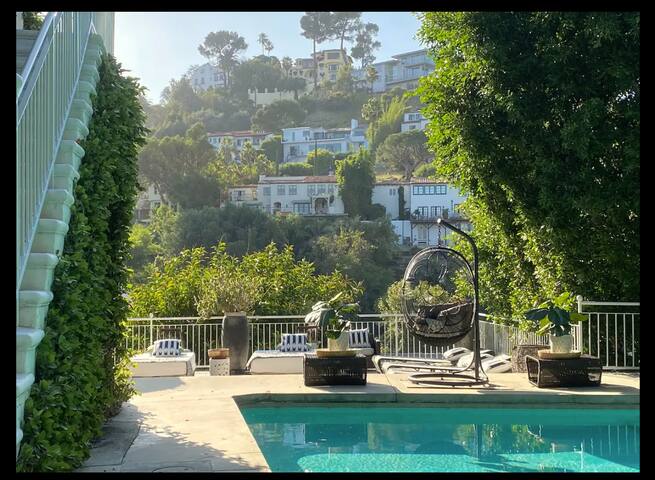 Private 3 Villa Compound ~ Hollywood Hills ~ POOL gallery image 3