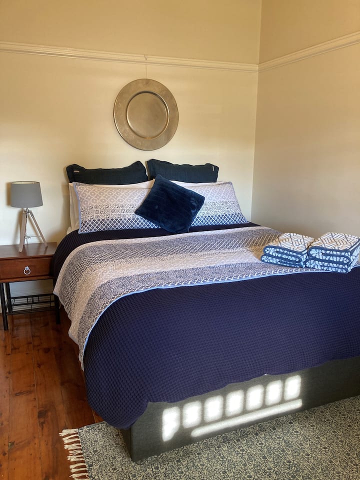 Krevet 2 Bračni krevet (160x 