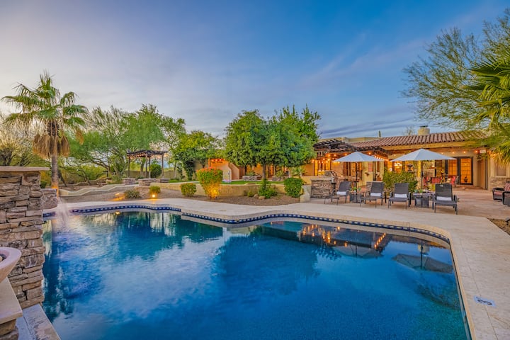 Sparkling Heated Pool, Relaxing Spa, Views, Bocce