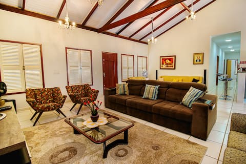 Imóvel de sucesso: House in a gated community in the center. (4 suites) em Pirenópolis