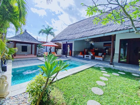 Private Quite Villa on Seminyak (Villa Asyik)