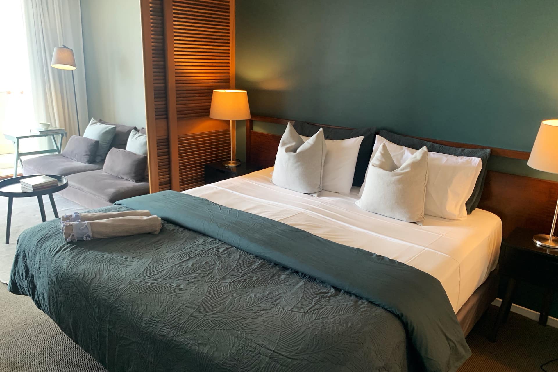 Broadbeach Ideal Location 403