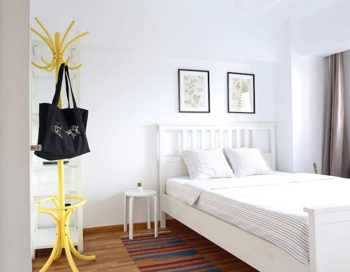 Kjo është dhoma e tretë e gjumit e banesës