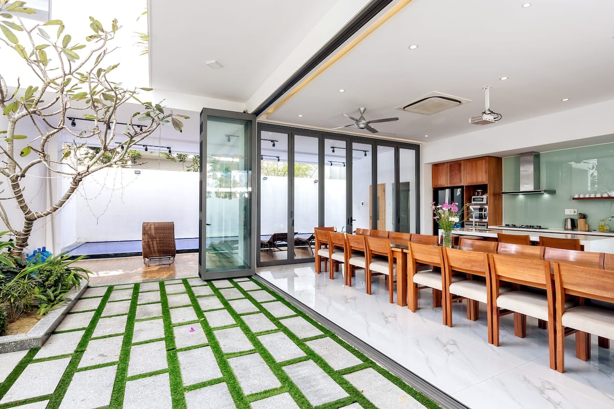 The Stunning & Luxurious Villa by My Khe beach