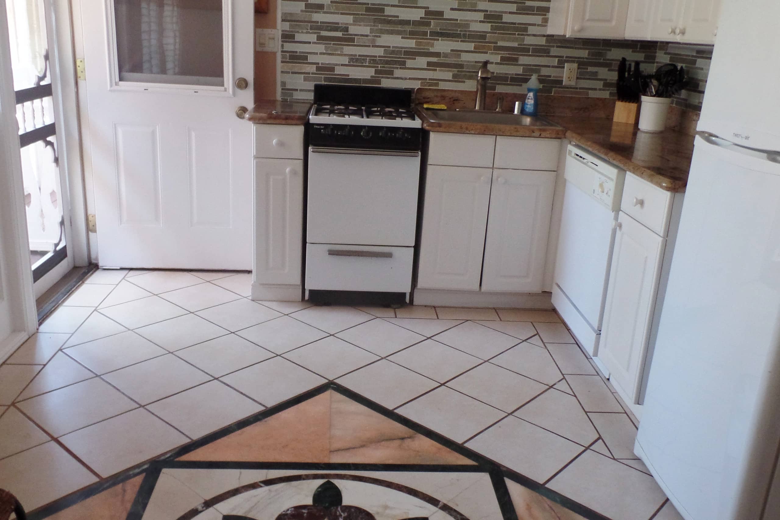 Entire rental unit in Kapaa Kauai - Image 3