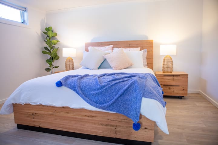 卧室4 -标准双人床（乡村小屋）