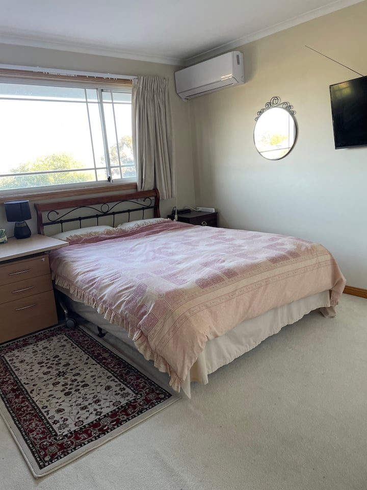 Spavaća soba 3 sa spojenom kupaonicom