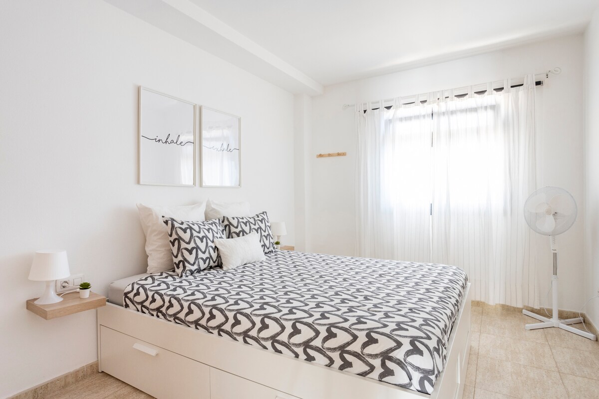 חדר ראשי, מיטת קווין סייז (160X200)