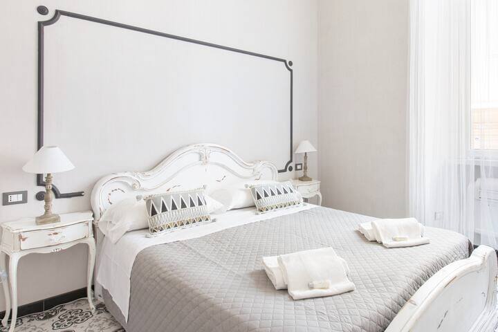 Trevi Fountain, Your Italian Holidays