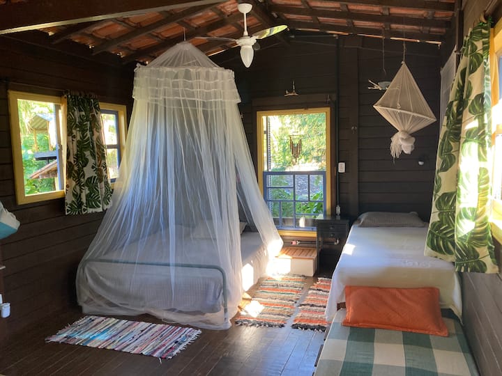 Chumba cha kulala 2 - kitanda cha malkia/ 01 moja