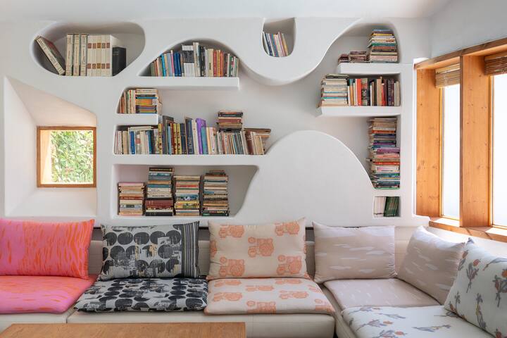 ‘ergon hestia ex Villa Ixia gallery image 2