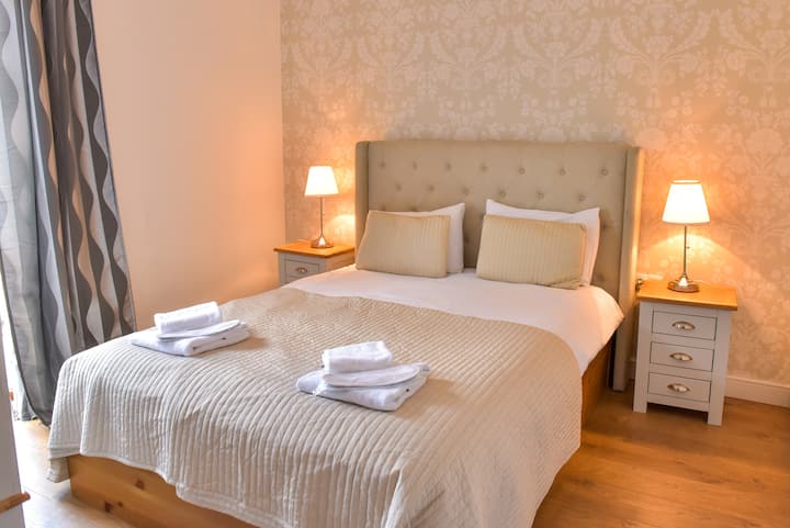 Schlafzimmer 2