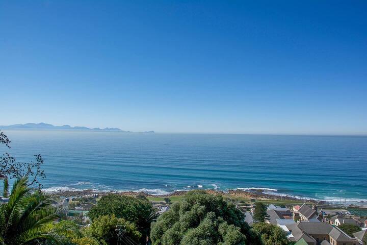 The Lookout gallery image 5