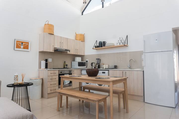 Tropical 2bed self-catering family beach apartment gallery image 4