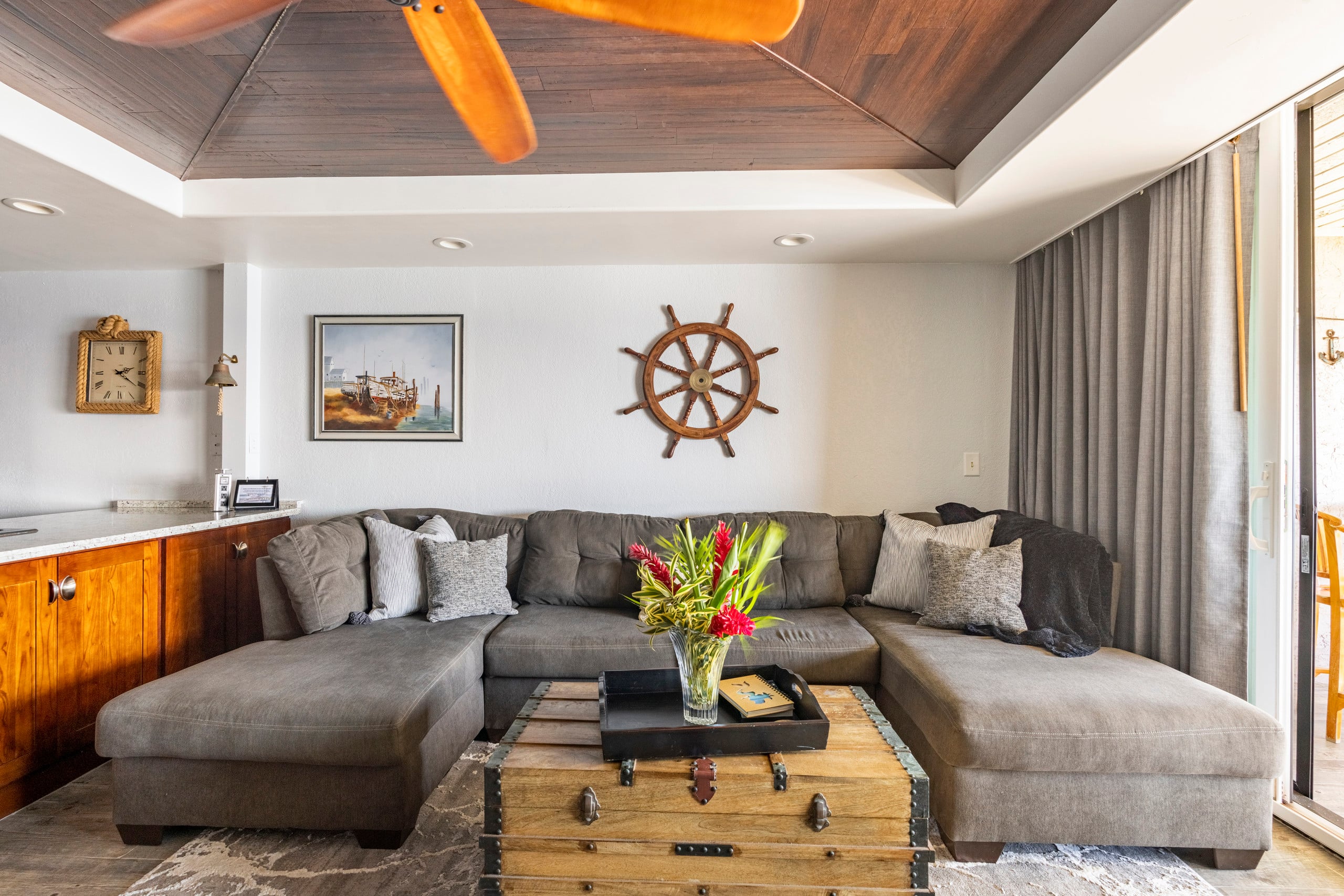 Condo in Kailua-Kona · ★4.96 · 1 bedroom · 1 bed · 1 bath - Image 2