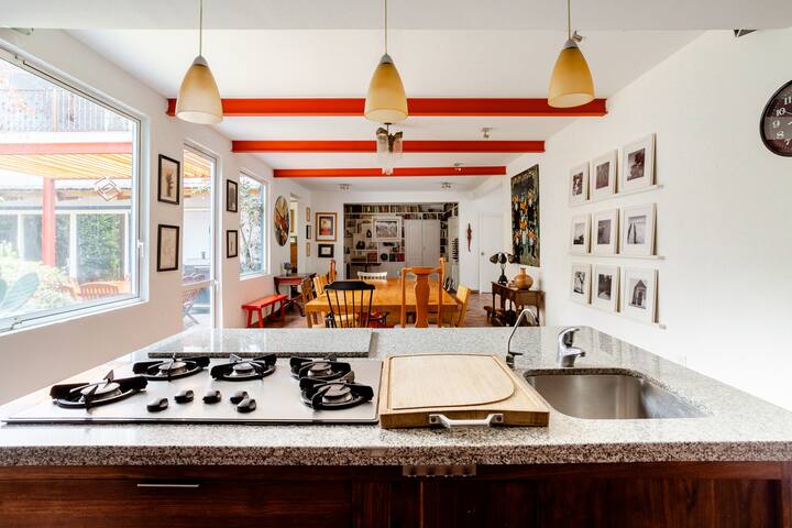 BEST 5 Bedroom HOUSE IN S. Miguel Chapultepec gallery image 2