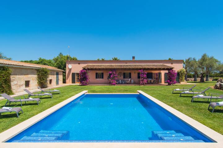 Nice Villa: Pool, AC, Wifi, Ping pong, Bbq, Piano