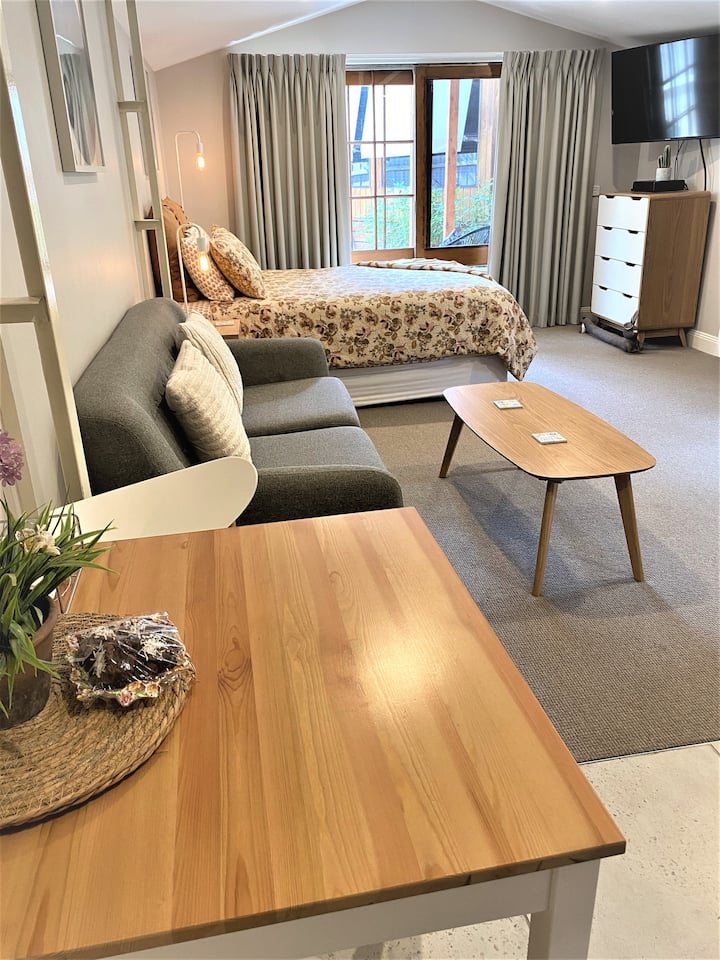 从厨房水槽俯瞰美景