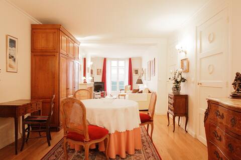 LOUVRE 1 BEDROOM