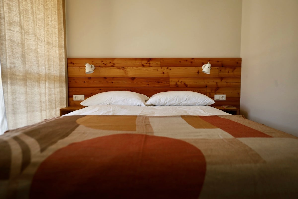 Parent Room, Mountain View