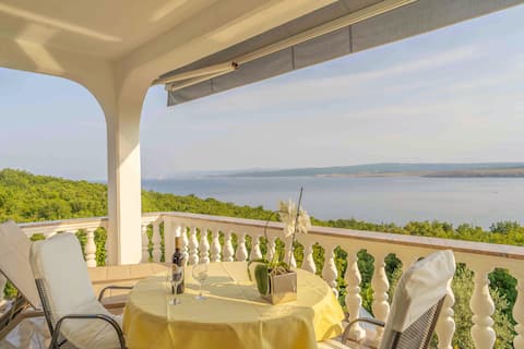 Apartment M Seaview beach 3min Jadranovo