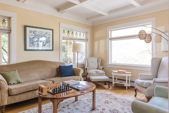 Great views, location! Booking now for FIFA & 2026 gallery image 3