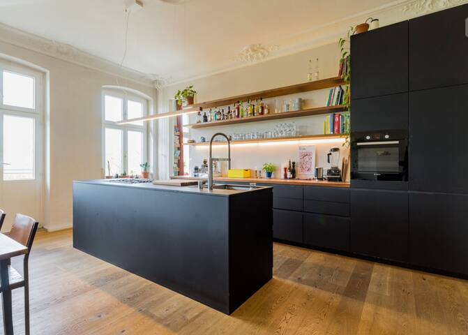 Loft Apartment – Parkside gallery image 3