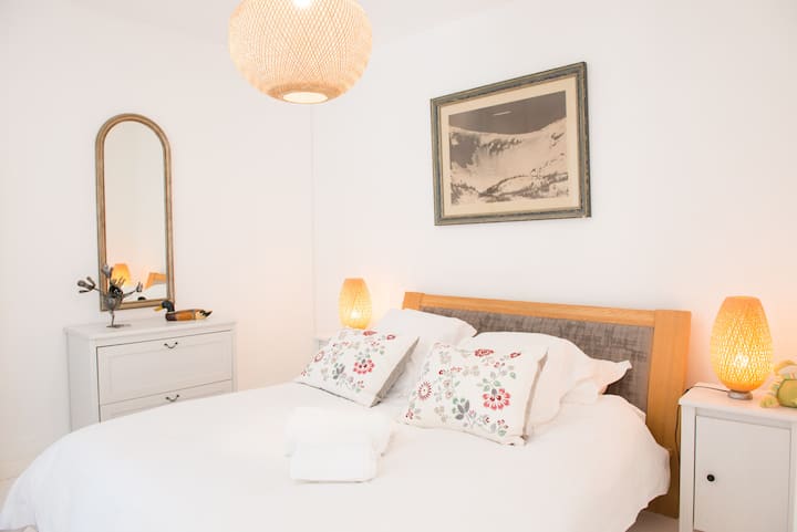 Суперголямо двойно легло