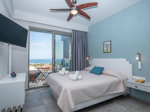 Fabulous Views Home Away From Home!
