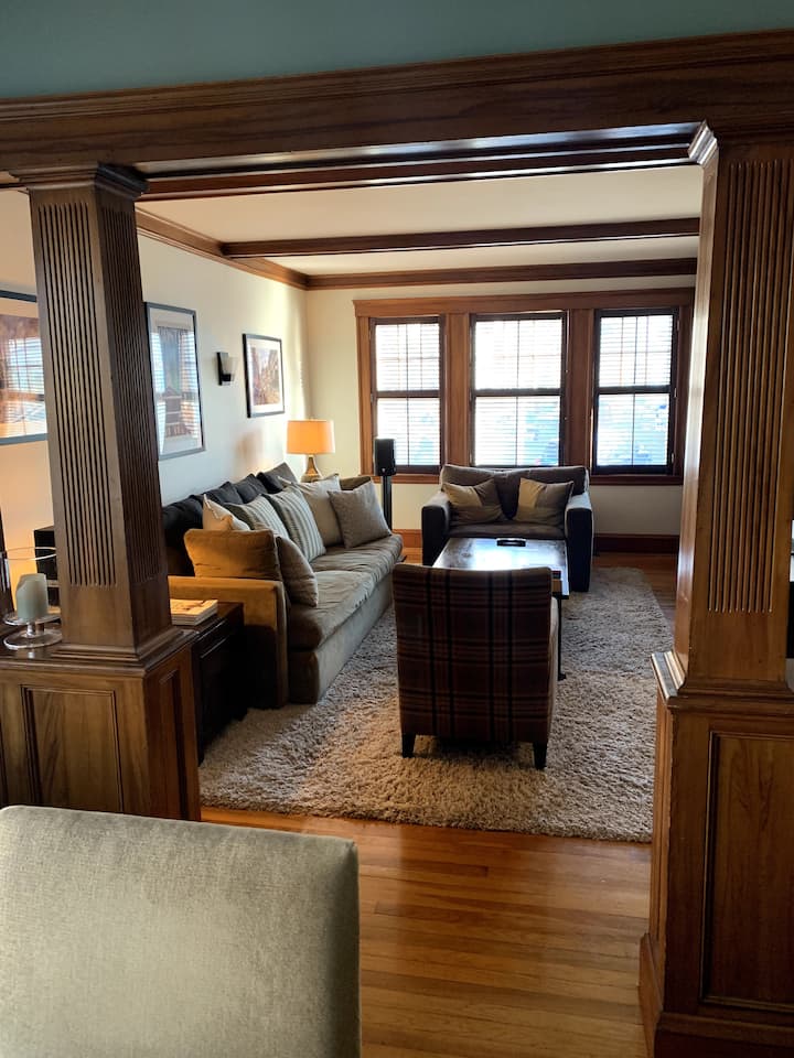 Near Boston / Everett historic two-bedroom