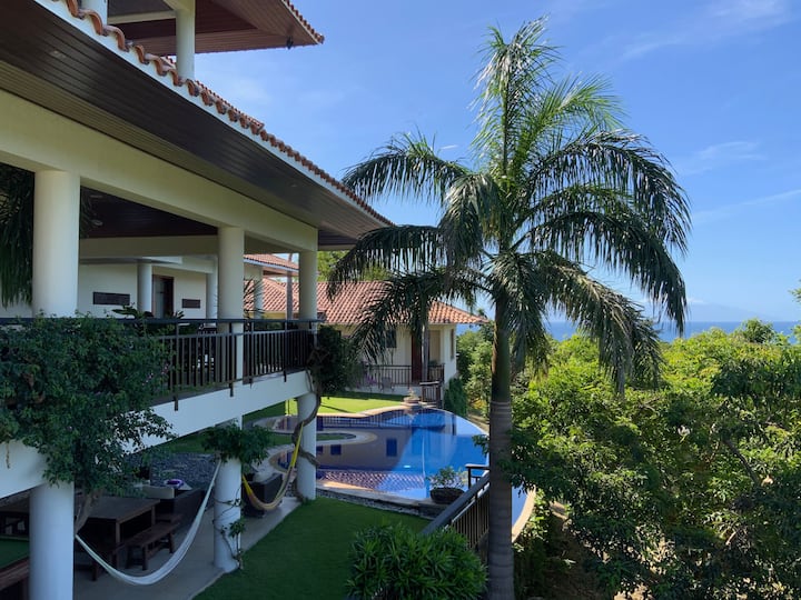 Beach House in Calatagan Batangas with Great Views Villas for Rent in