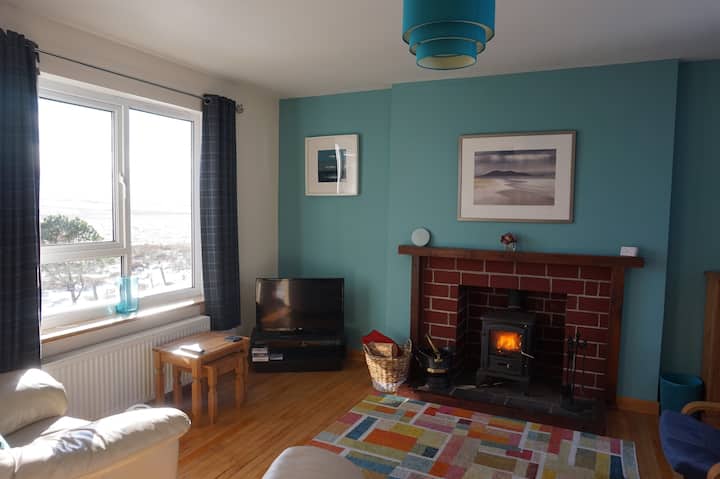 Harris Hill Lodge, Achmore, Lewis, Outer Hebrides. - Stornoway