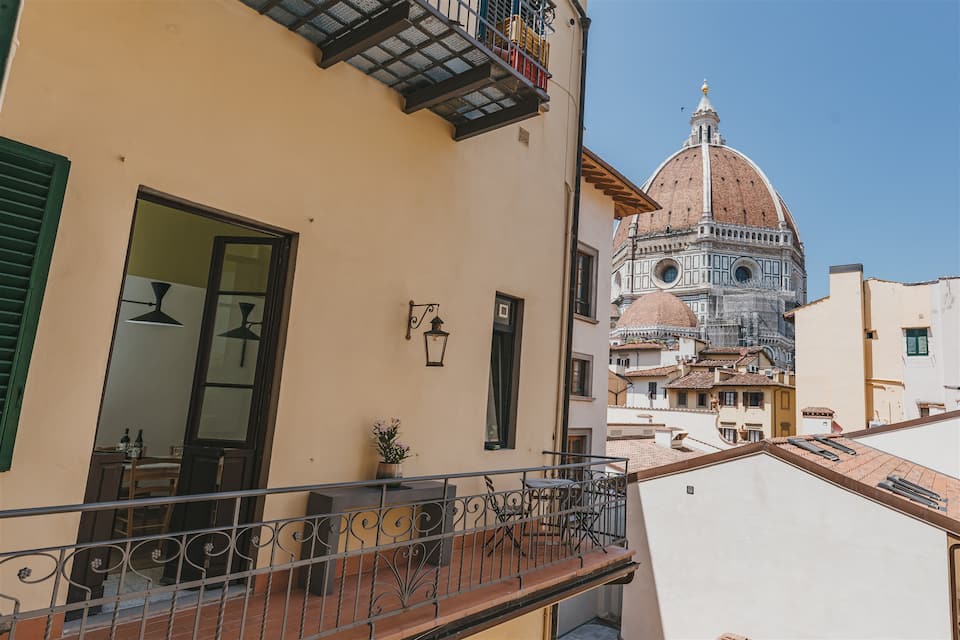Asso's Place, a flat that faces the Duomo, Florence, Tuscany, Italy, photo 3 of 10