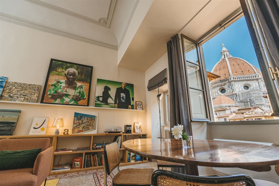 Asso's Place, a flat that faces the Duomo, Florence, Tuscany, Italy, photo 1 of 10