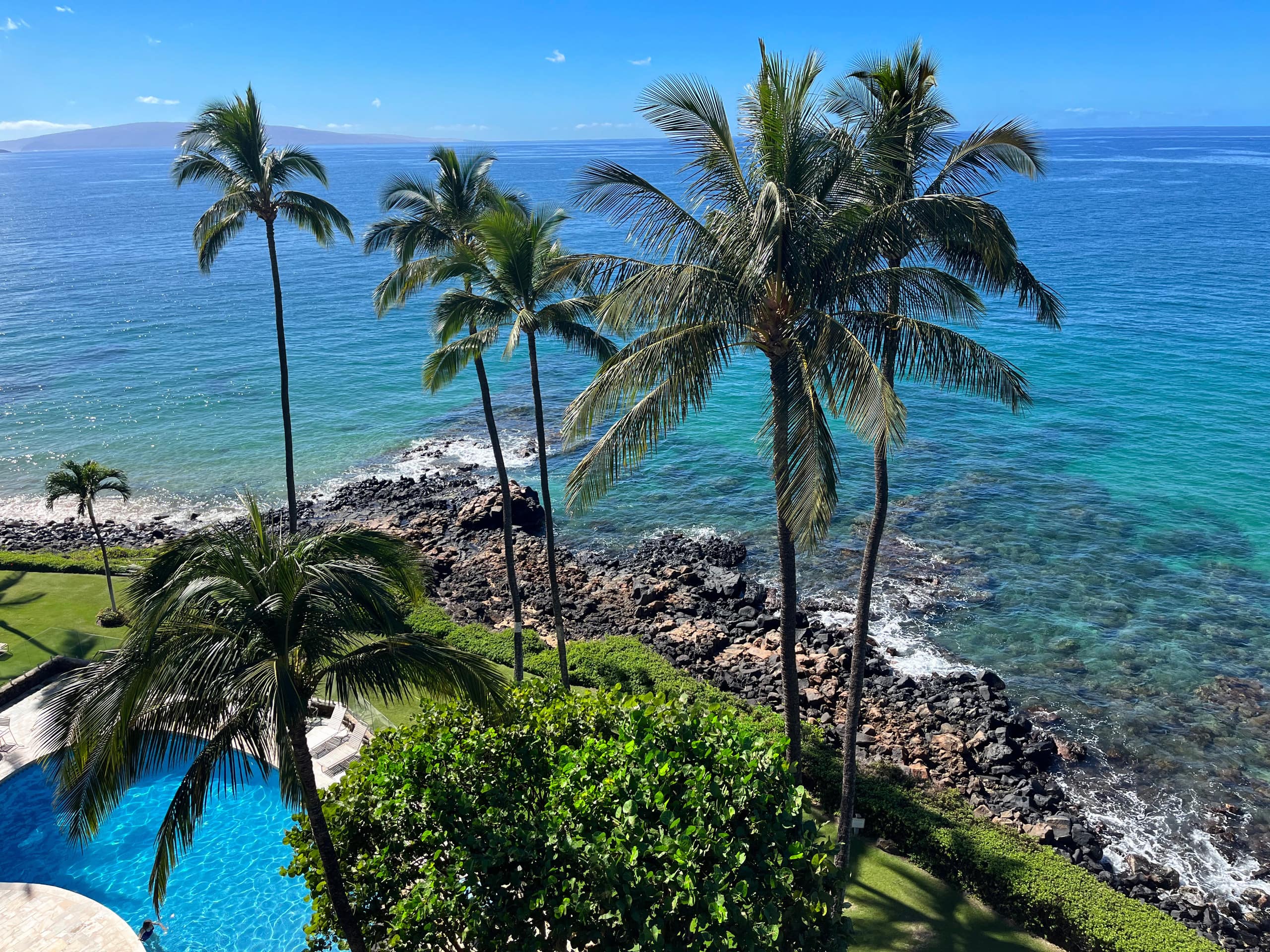 OCEANFRONT Luxury Condo *180° SWEEPING Ocean Views - Image 52