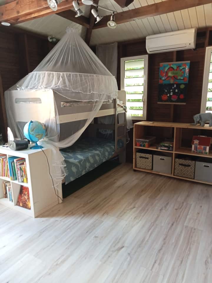 camera 3: camera per bambini con letto a castello