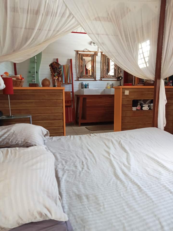 camera padronale con bagno con doccia