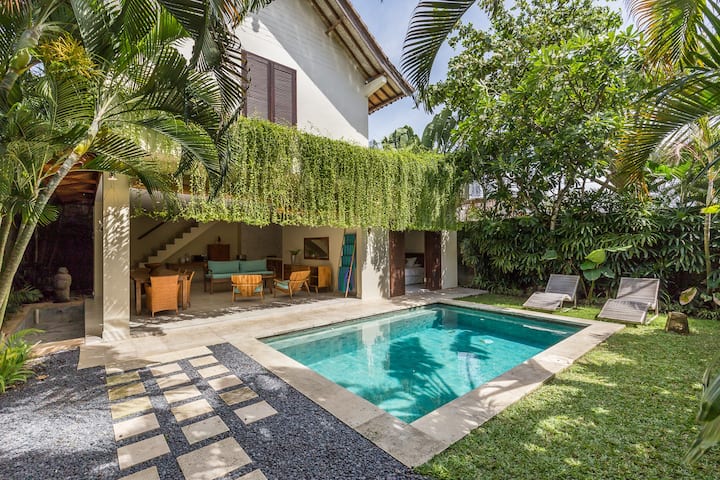 Garden Oasis 2 BR Villa in Seminyak Center