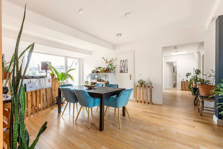 Stunning Rooftop Friedrichshain Apartment