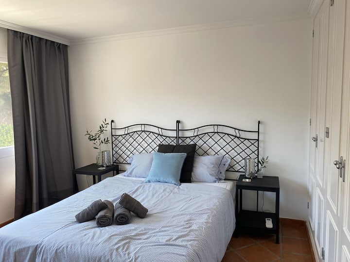 غرفة نوم ثانية بحجم كوين