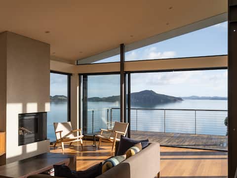 RELAX SO CLOSE TO AUCKLAND