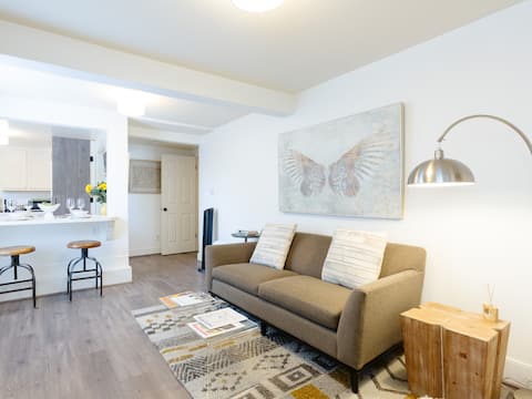 Mill Valley Hot Spot-Location! Location! Location!