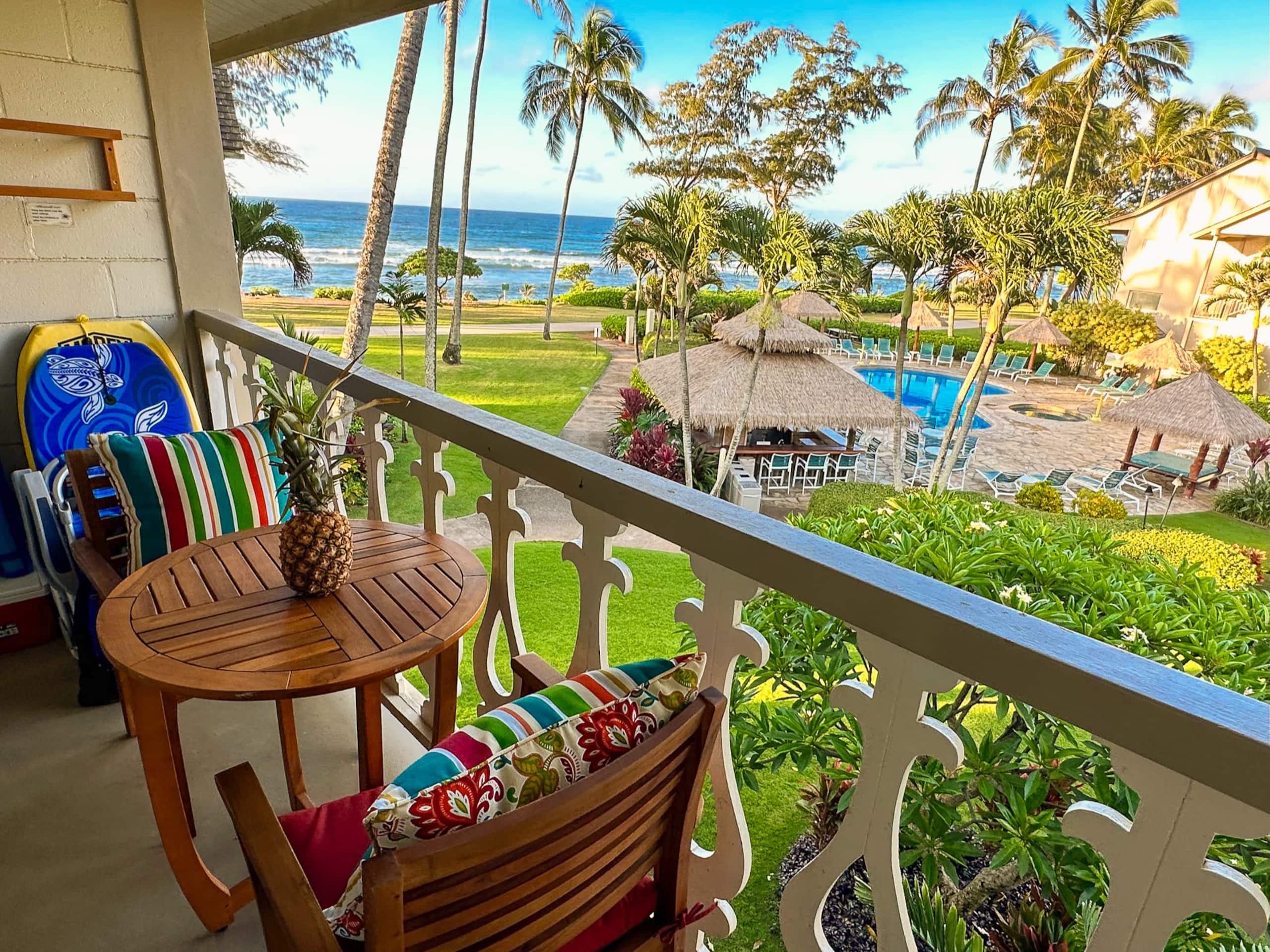 Top Floor Beautiful Ocean View Studio - Photo 15