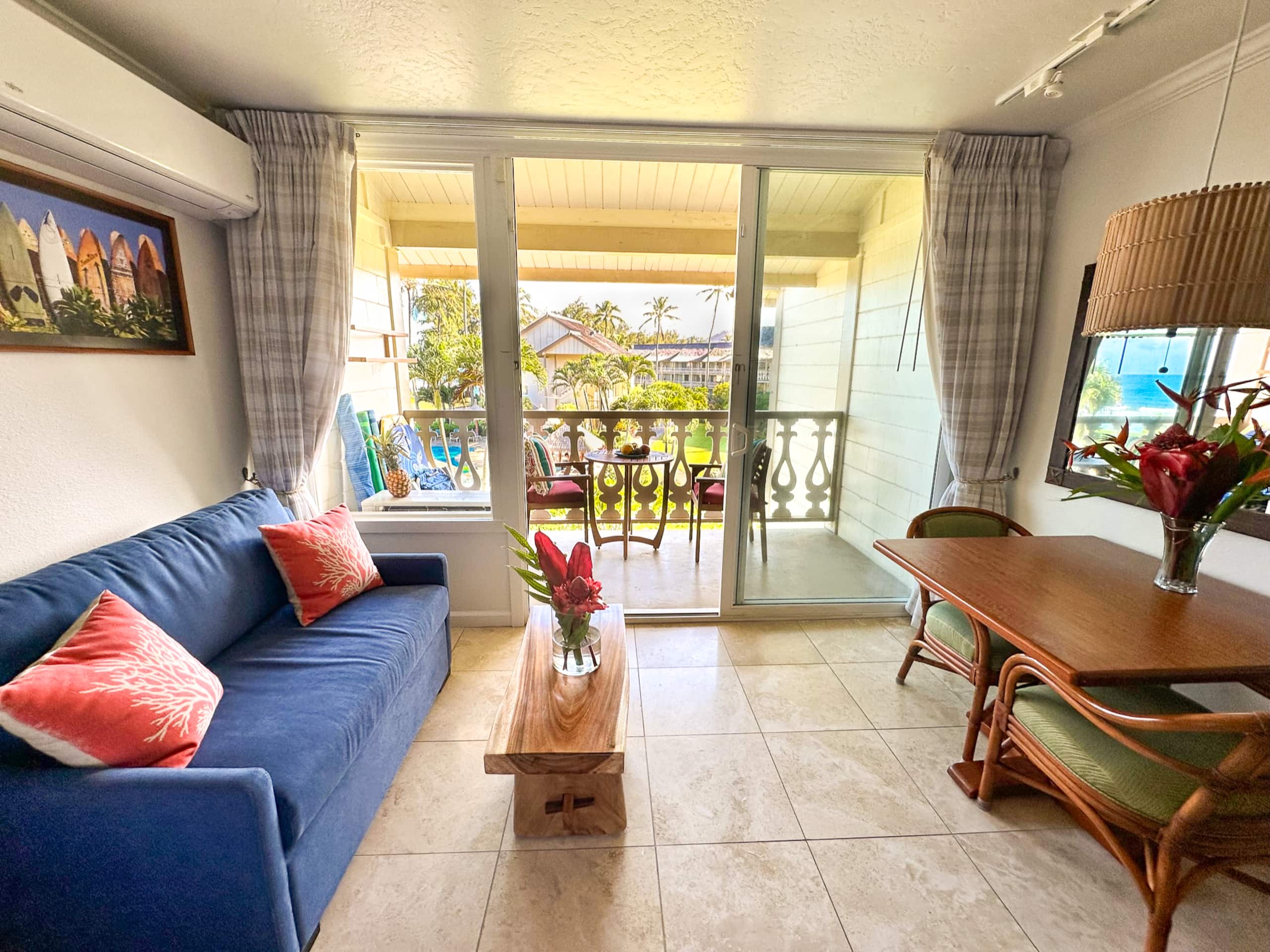 Top Floor Beautiful Ocean View Studio - Photo 4
