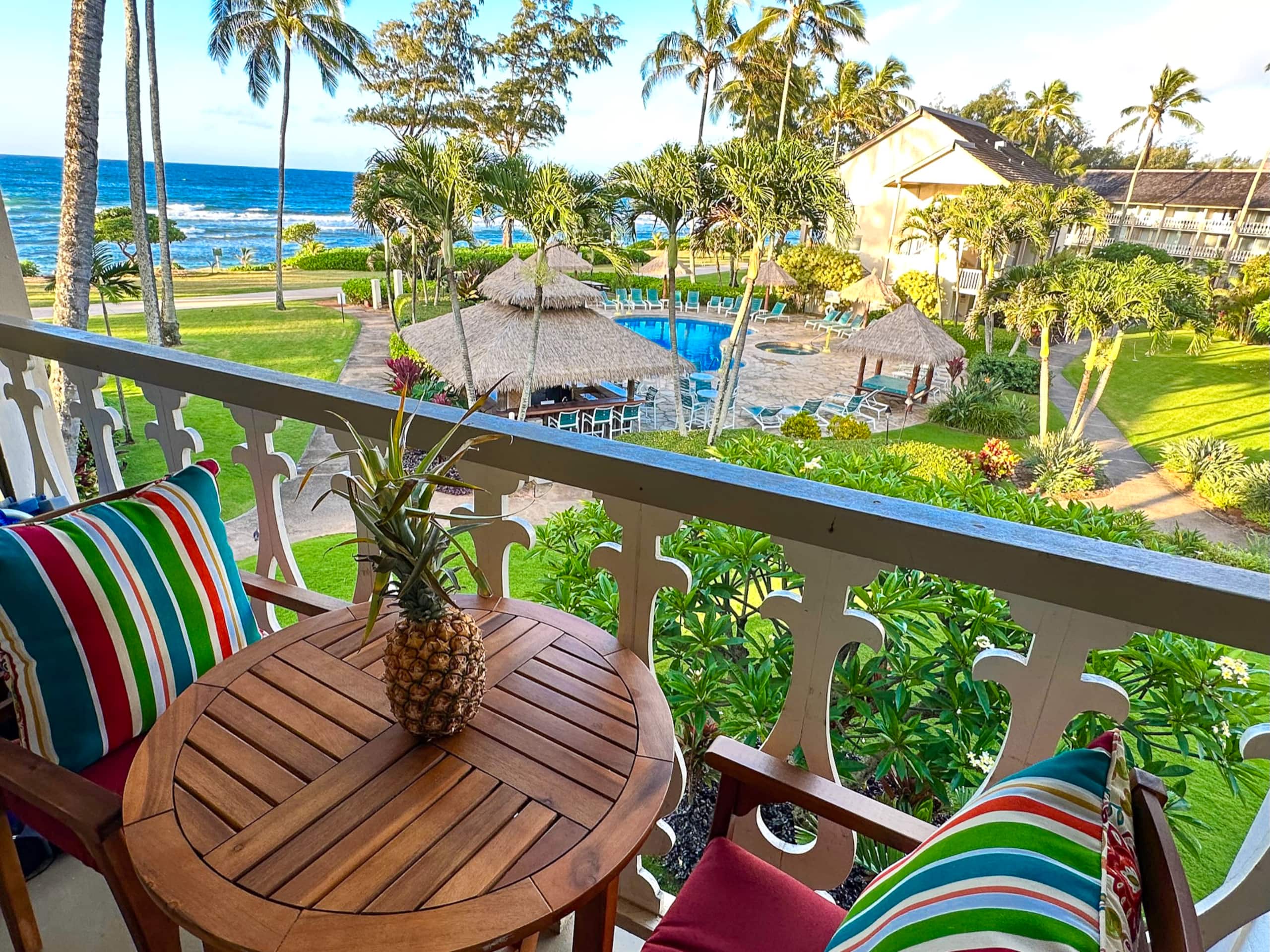 Top Floor Beautiful Ocean View Studio - Photo 14