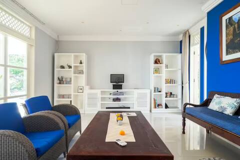 Stunning Room in Oceanfront (BR-3)